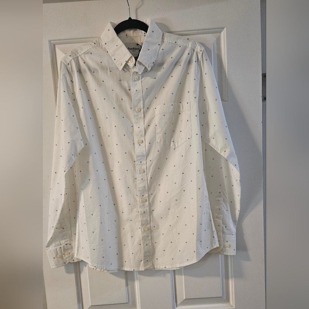 Goodfellow & Co White Casual Button Down Shirt